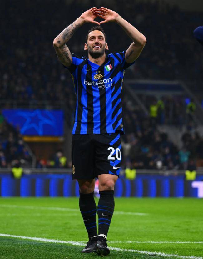 小因扎吉首秀1比1！国米距离第三签还差300万，三员悍将接近复出